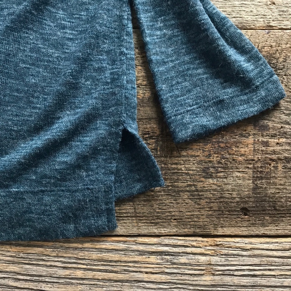Old Navy Boxy Heather-Slub Sweater Top Size Medium - Picture 6 of 6